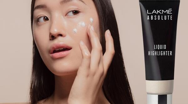 Highlighters for Every Skin Tone for 2023