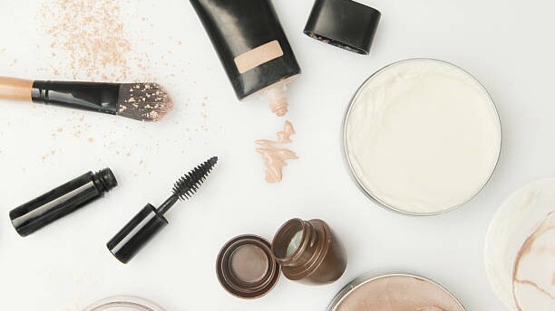 Highlighters for Every Skin Tone for 2023