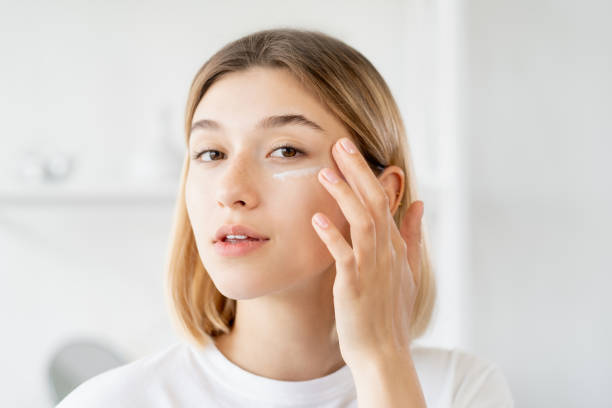 How To Apply Face Primer The Right Way: Dos And Don'ts