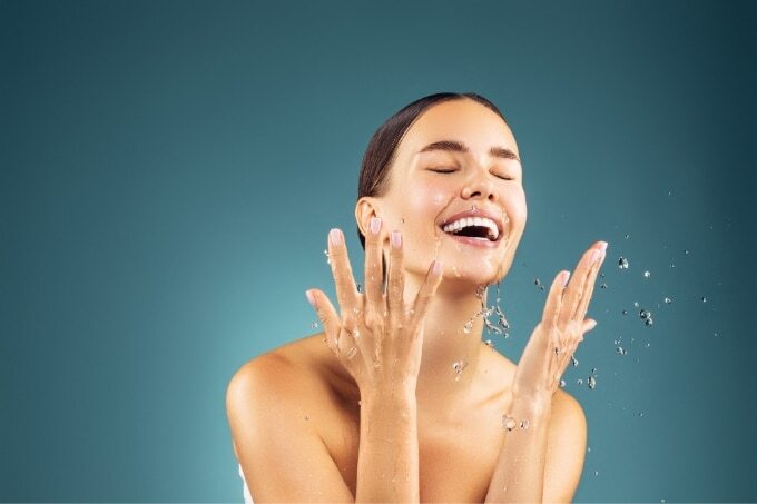 Discover The Best Face Cleansers For A Deep Clean