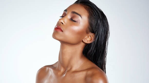 Tips to Reduce Hair Fall in Teens woman Love Beauty and Planet onion oil