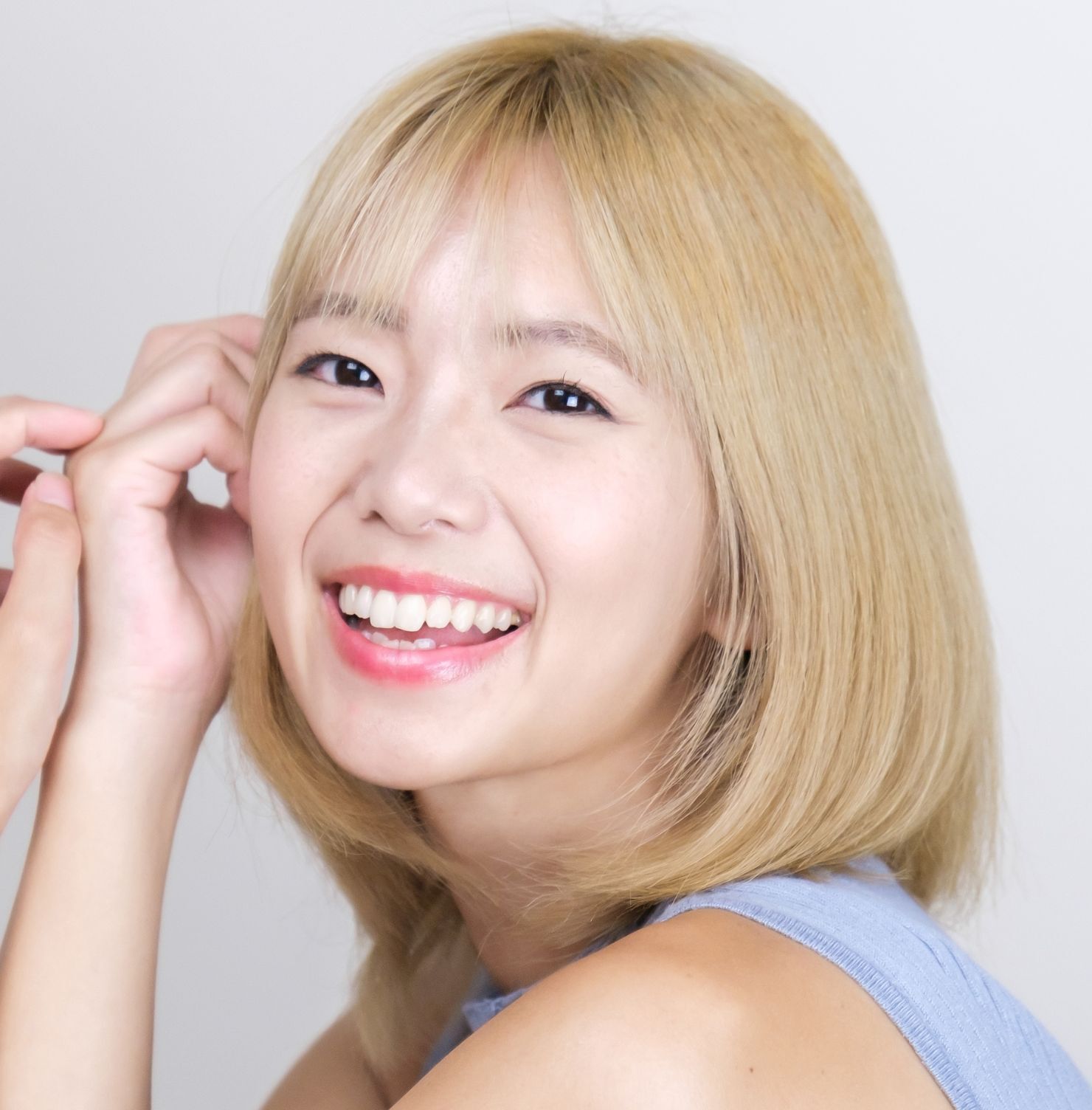 Tóc Lob ép cụp cho mặt tròn