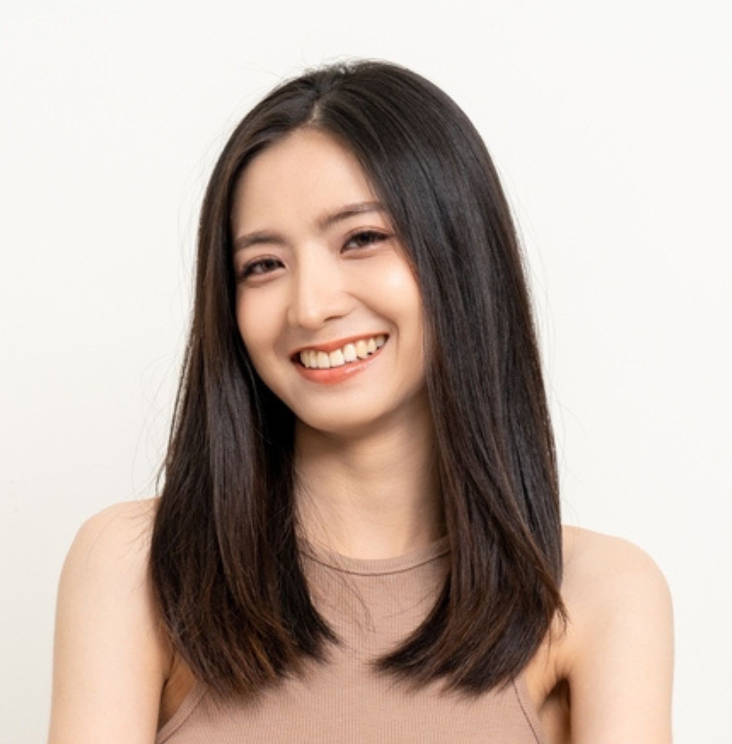 Tóc ép cụp dập phồng chân tóc