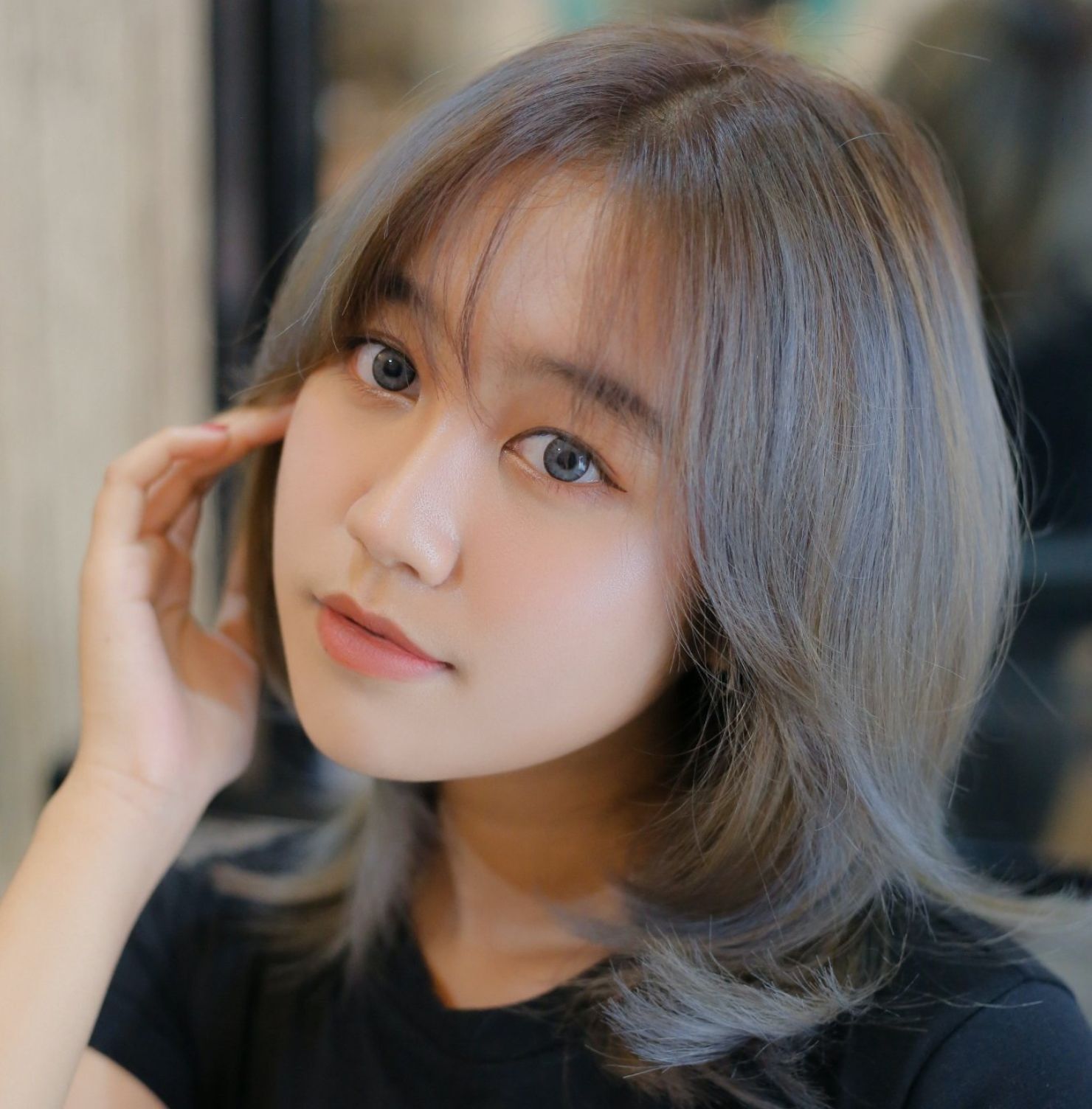  Tóc ngắn uốn đuôi