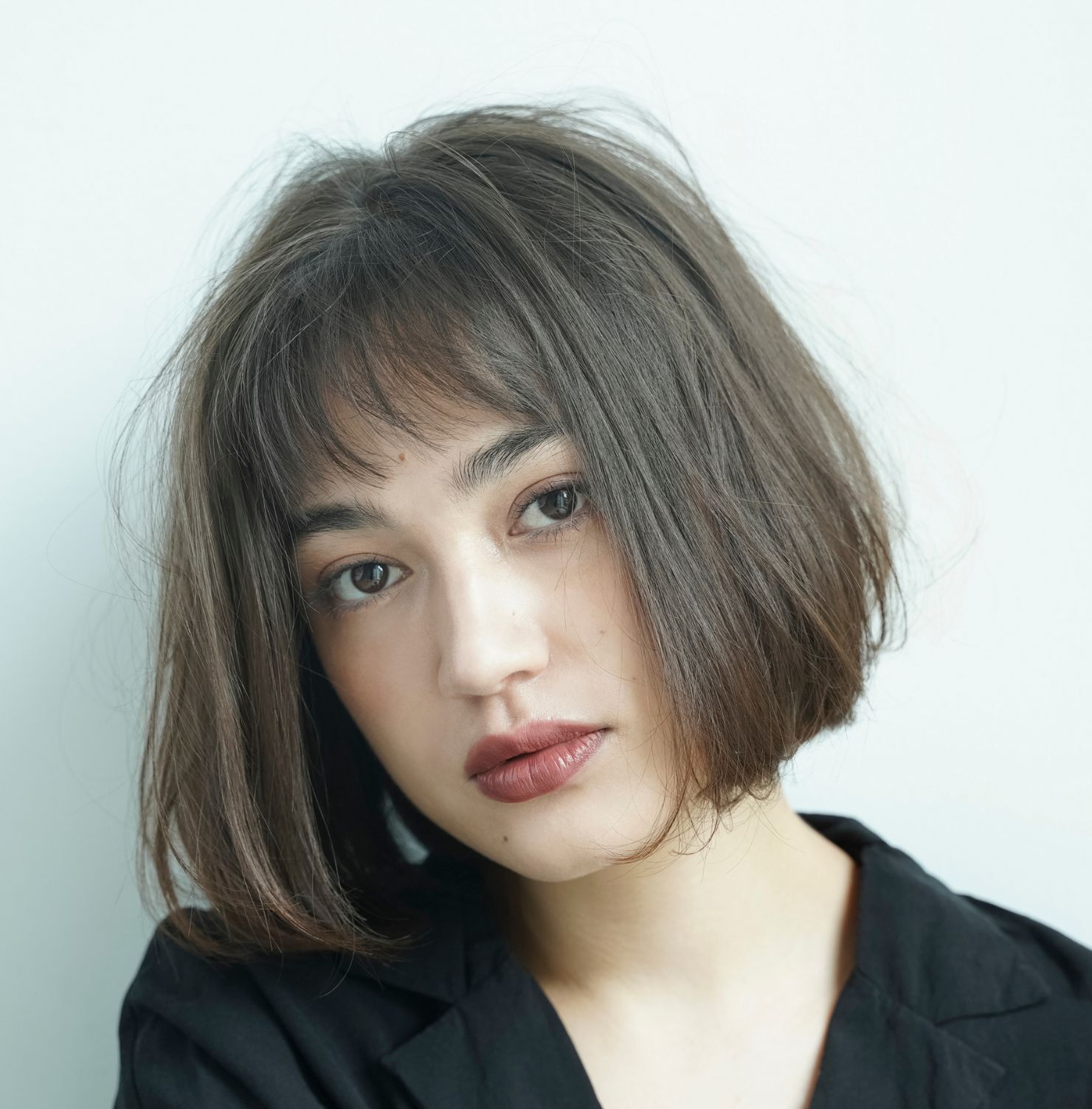 Tóc ngắn uốn cụp