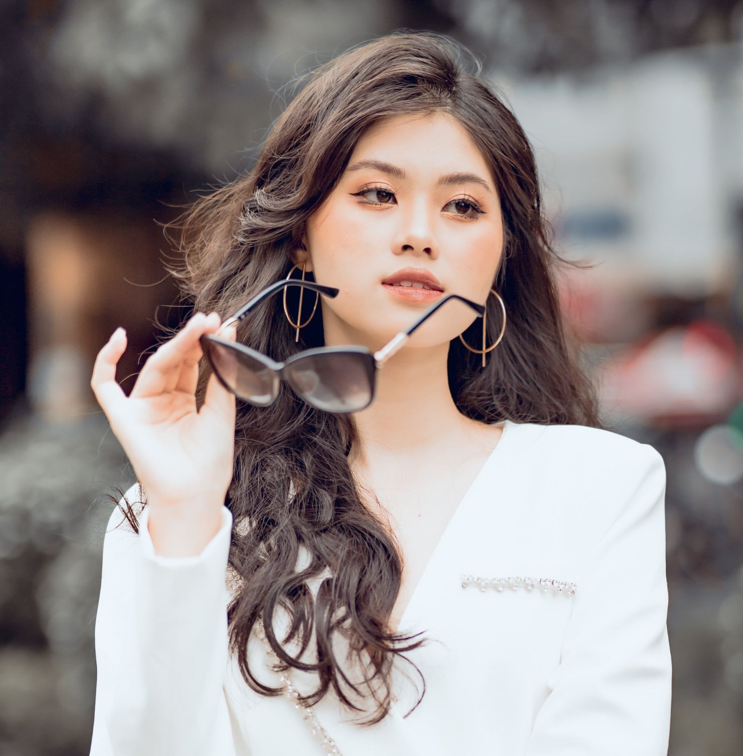 Tóc uốn gợn sóng cho mặt kim cương