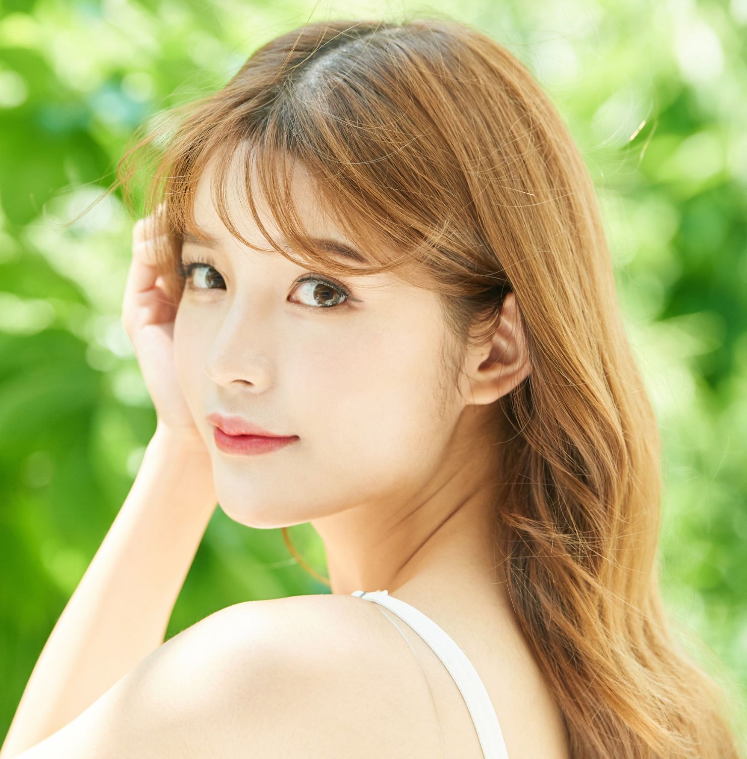 Tóc màu nâu lạnh ánh vàng