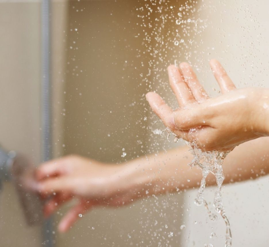 không nên tắm sau mấy giờ cách tắm khuya an toàn