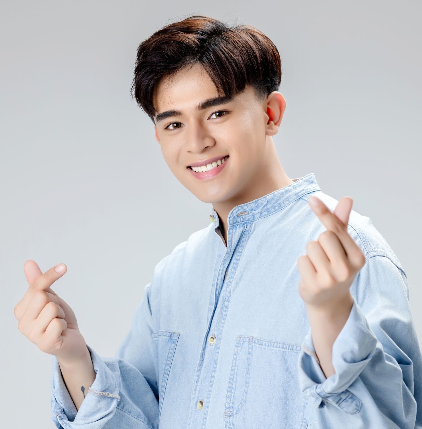  Kiểu tóc 7/3 Hàn Quốc