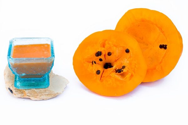 Step 5: Papaya and honey mask