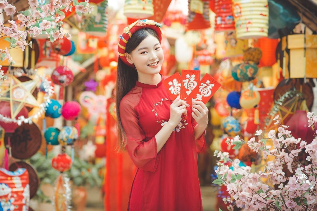 kiểu tóc đi chơi tết tóc thẳng tự nhiên