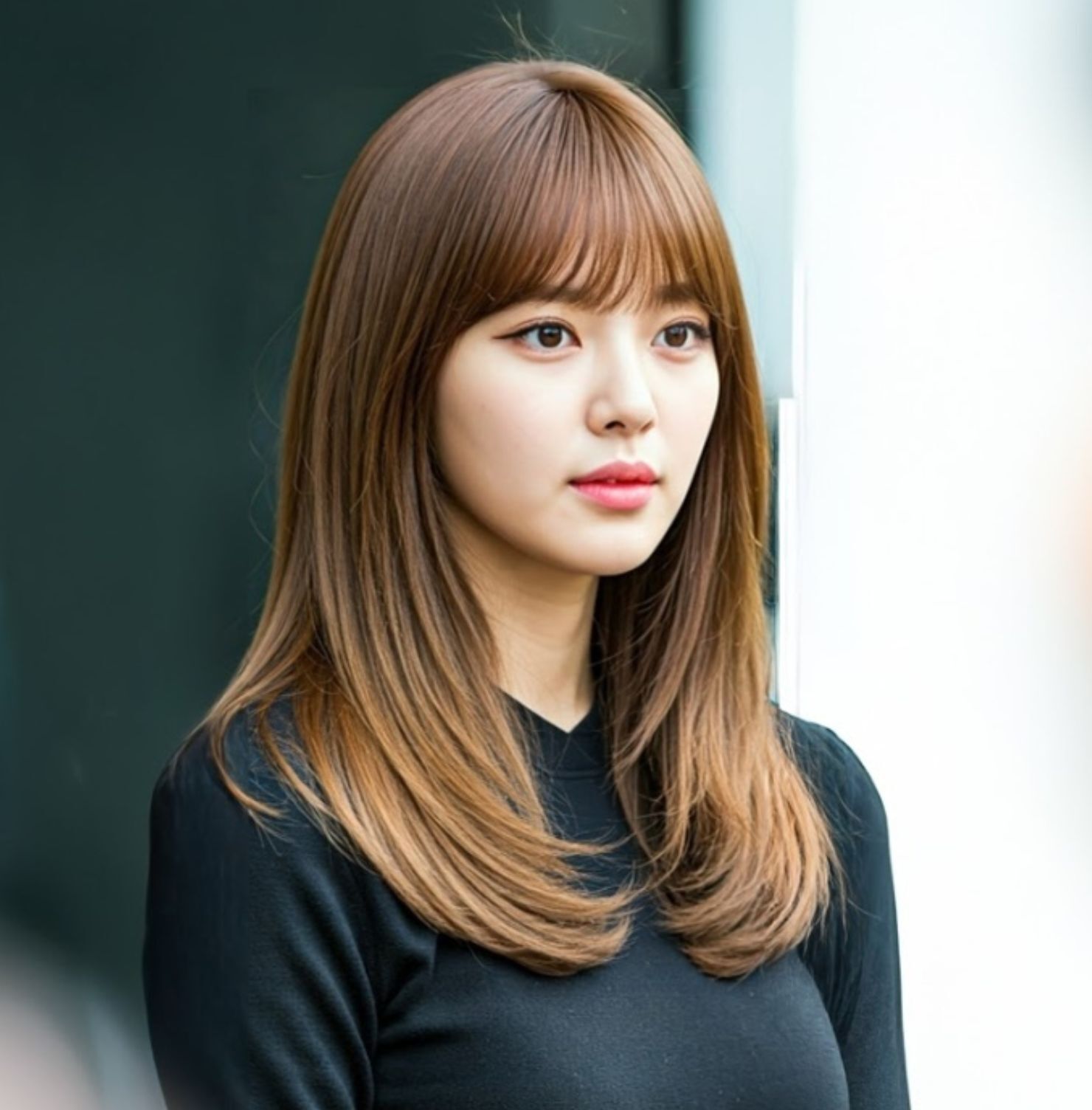 Tóc layer dài kiểu mái bằng