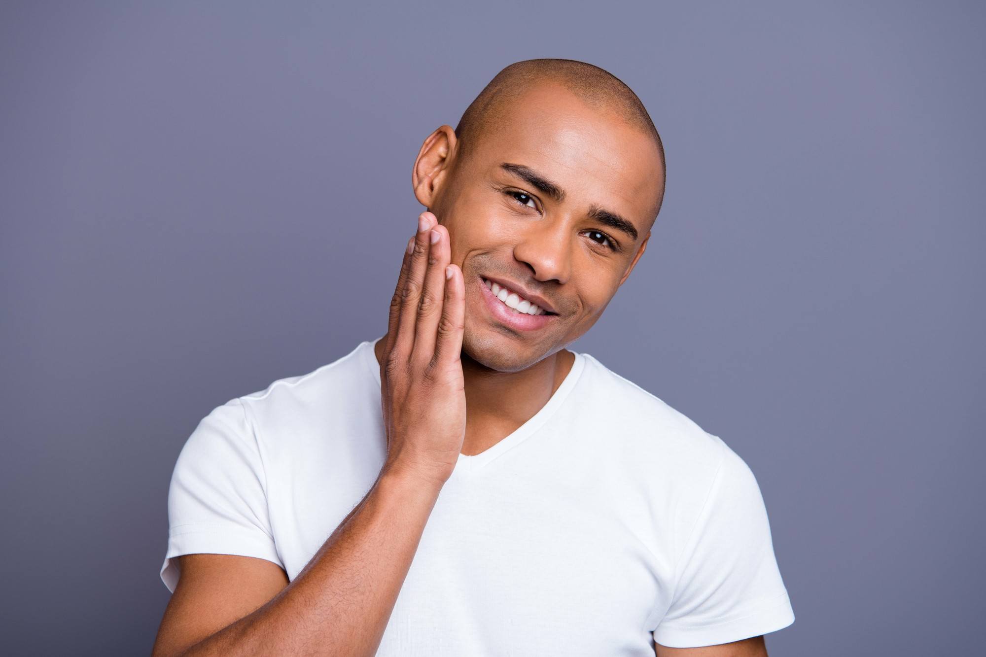 short haircuts: man with a bald head