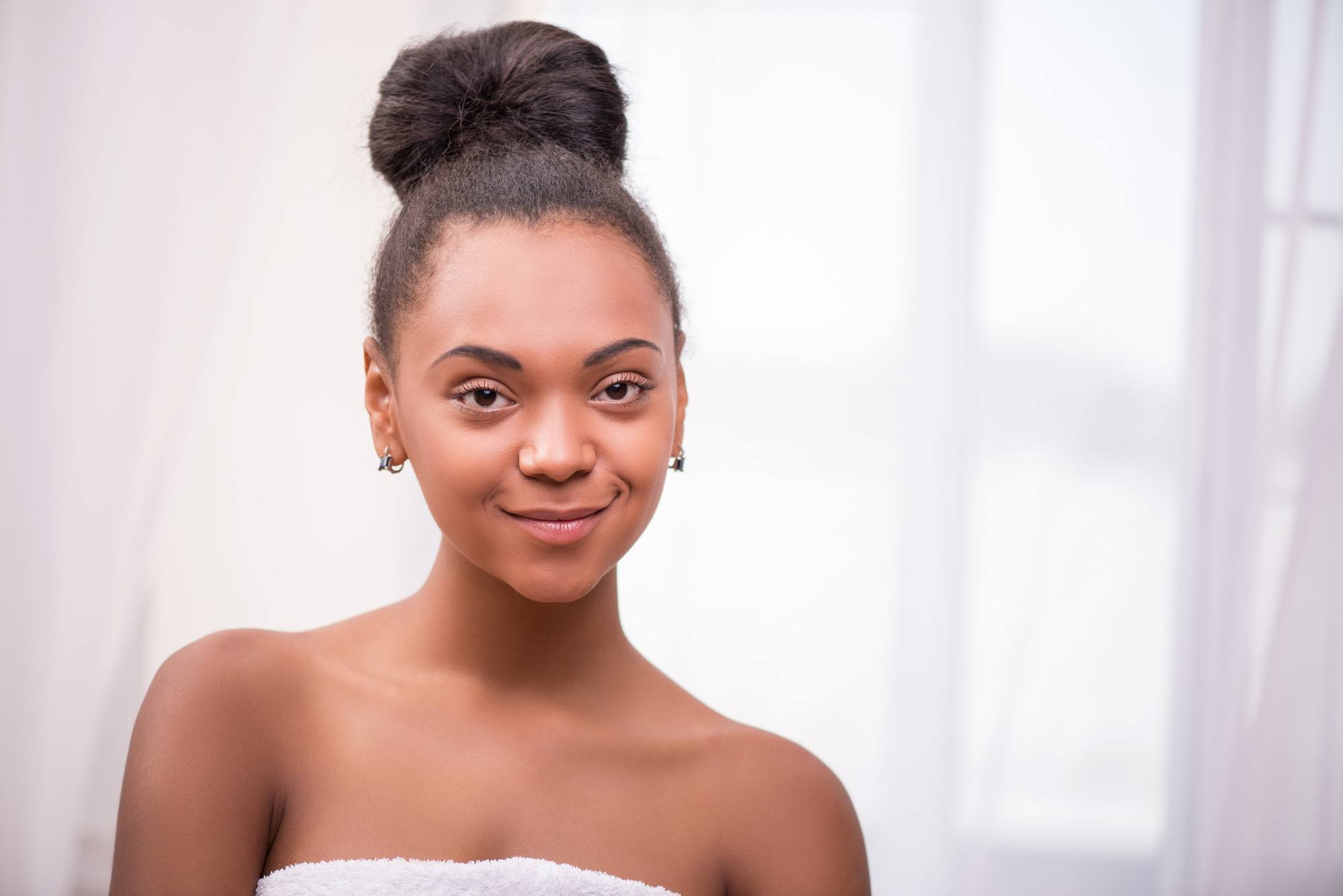 awards show hairstyle: high bun hairstyle