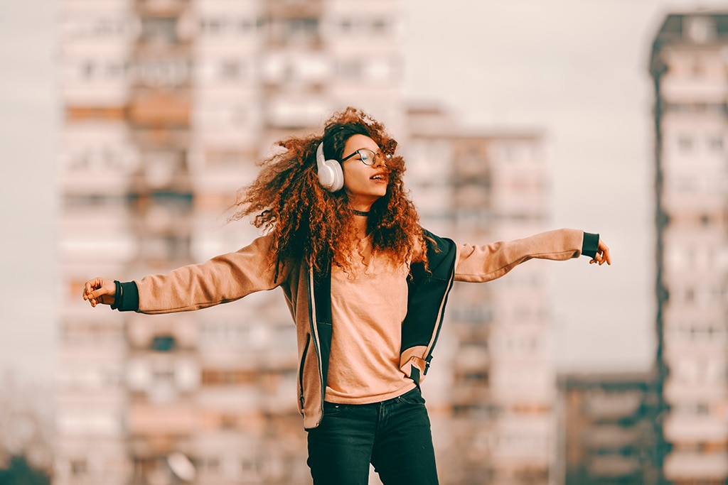12 Natural Hair With Highlights Ideas for 2020