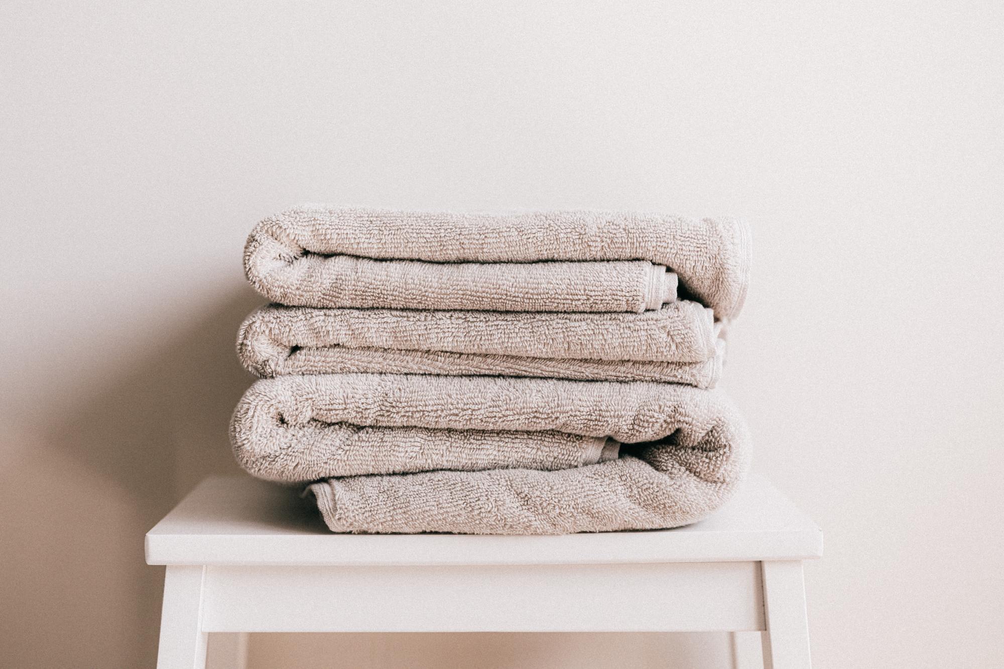 Winter haircare for men: Microfibre towels