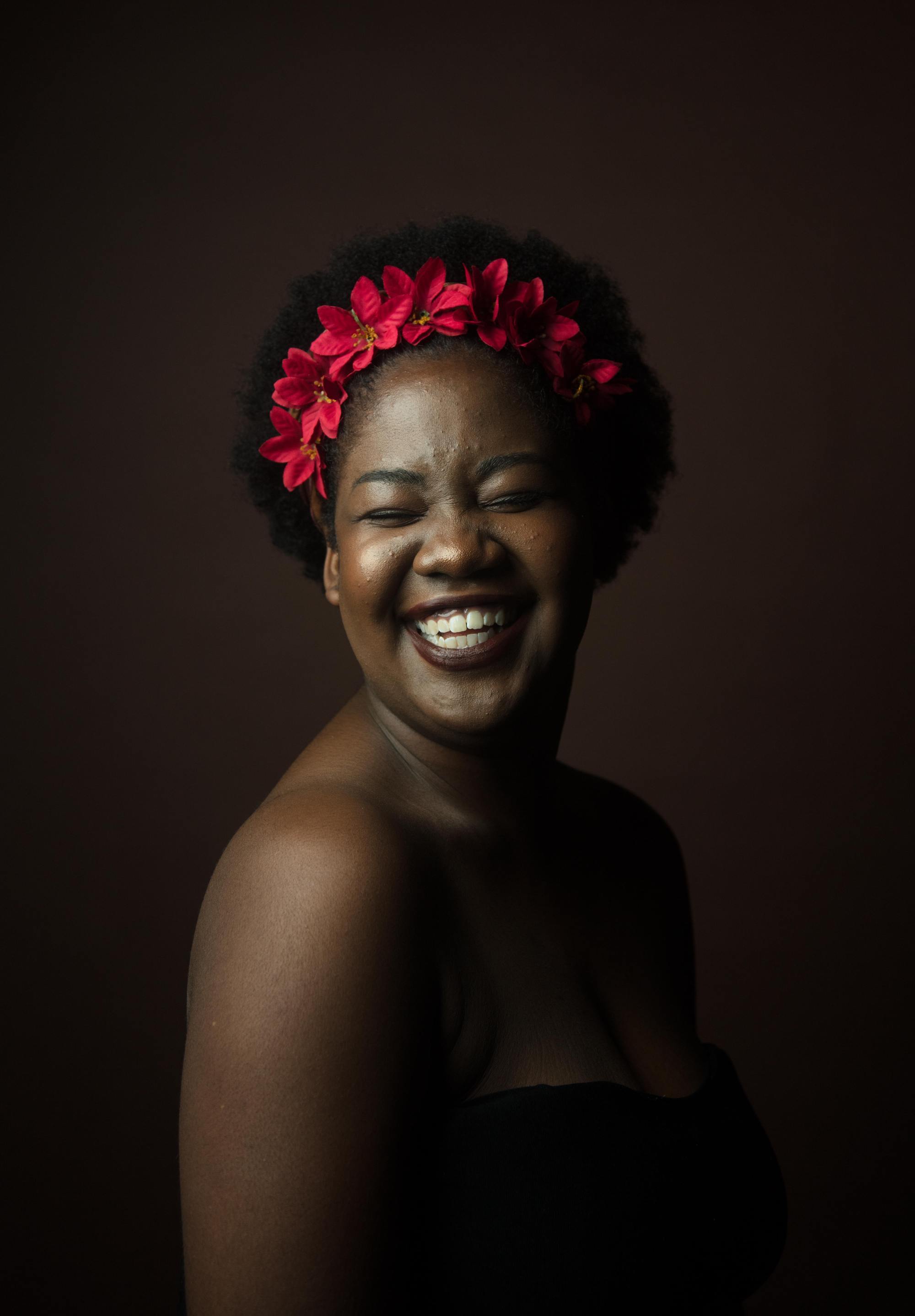 woman with a flower crown: Taurus inspired accessory