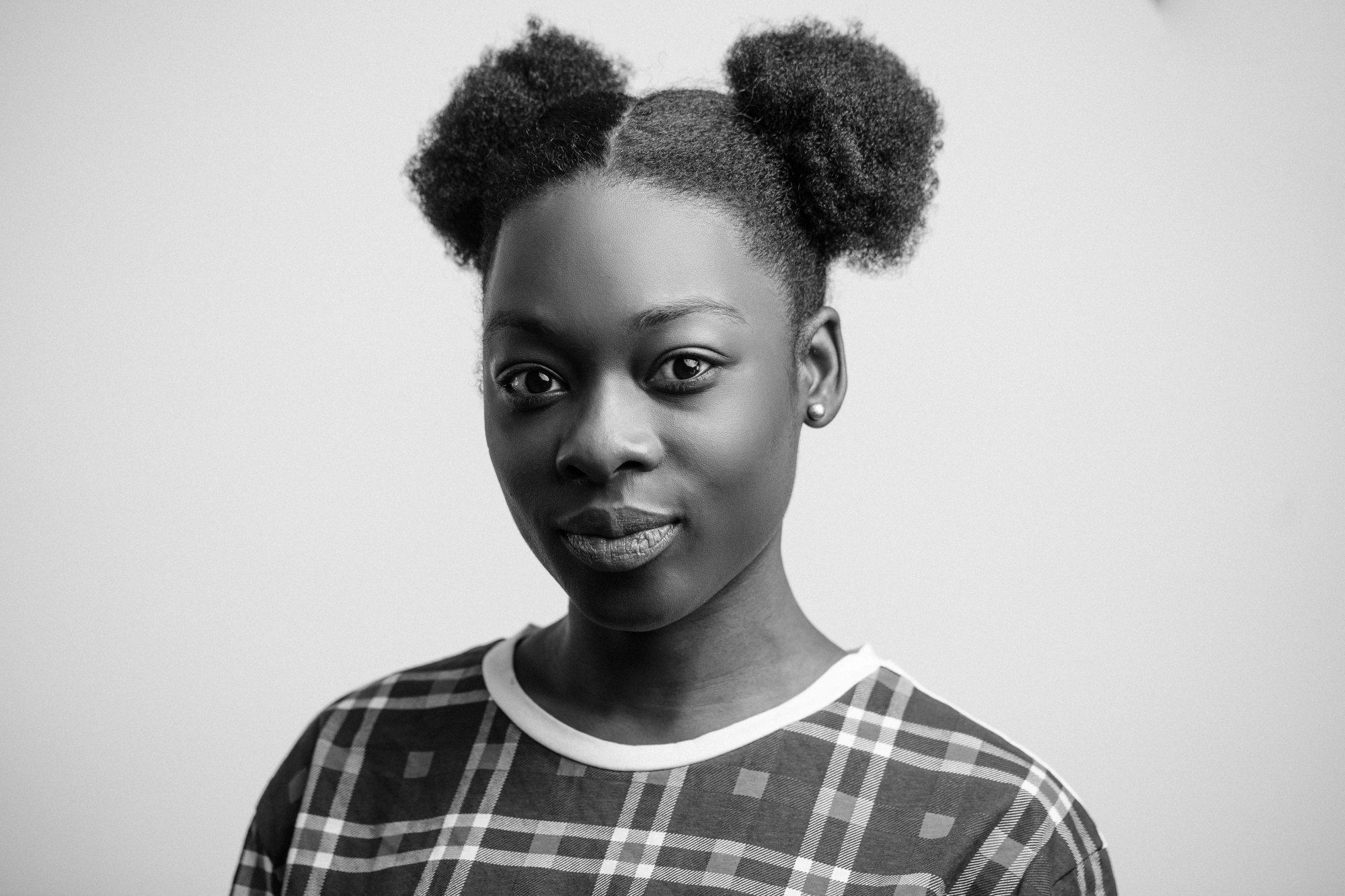 easy natural hairstyles: space buns