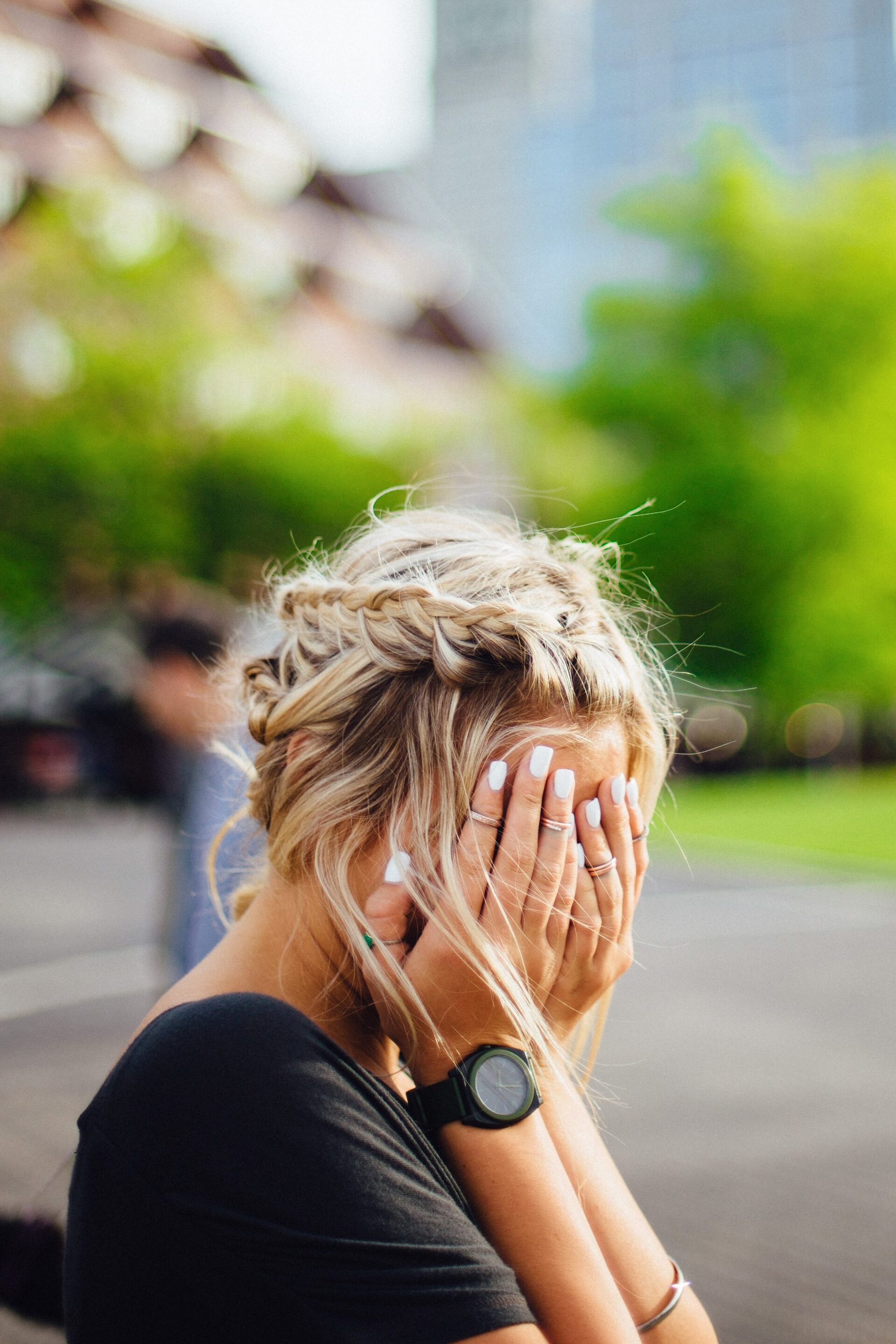 girl with blonde plait undo