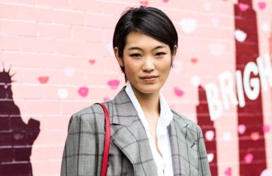 9 Short Hairstyles for Thin Hair That We Love in 2022