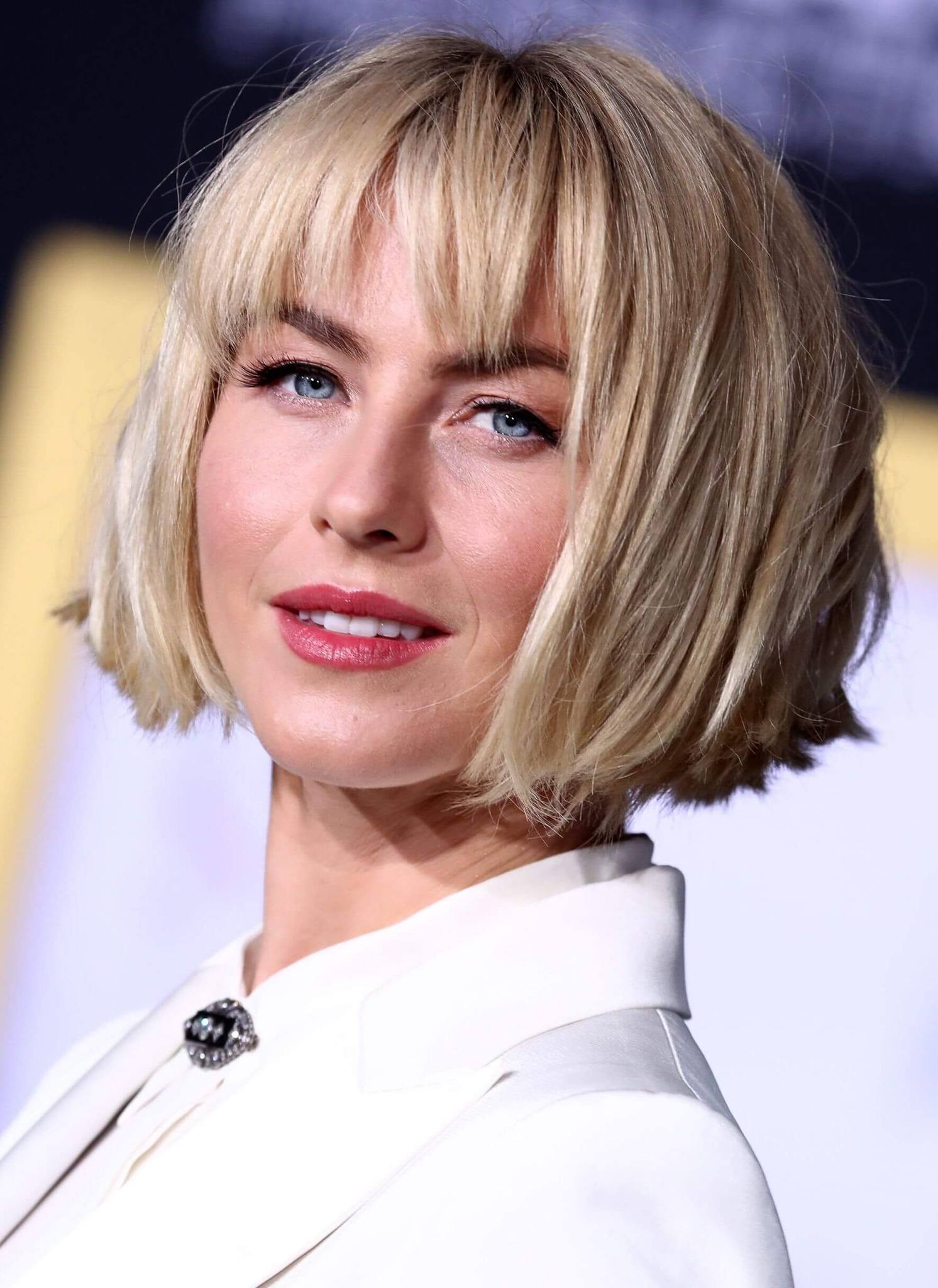 short blonde messy bob with fringe club hairstyles