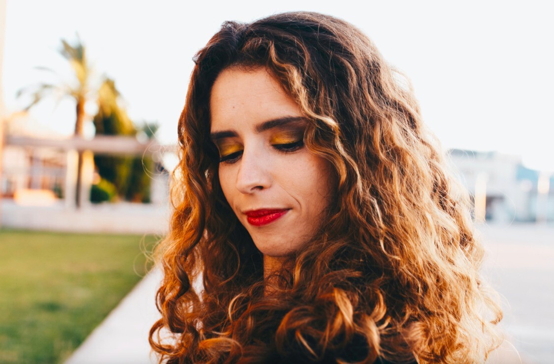 Face framing highlights