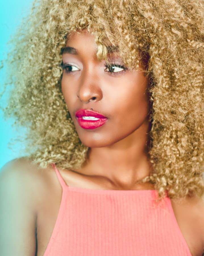 Real Housewives: Golden curls hairstyle