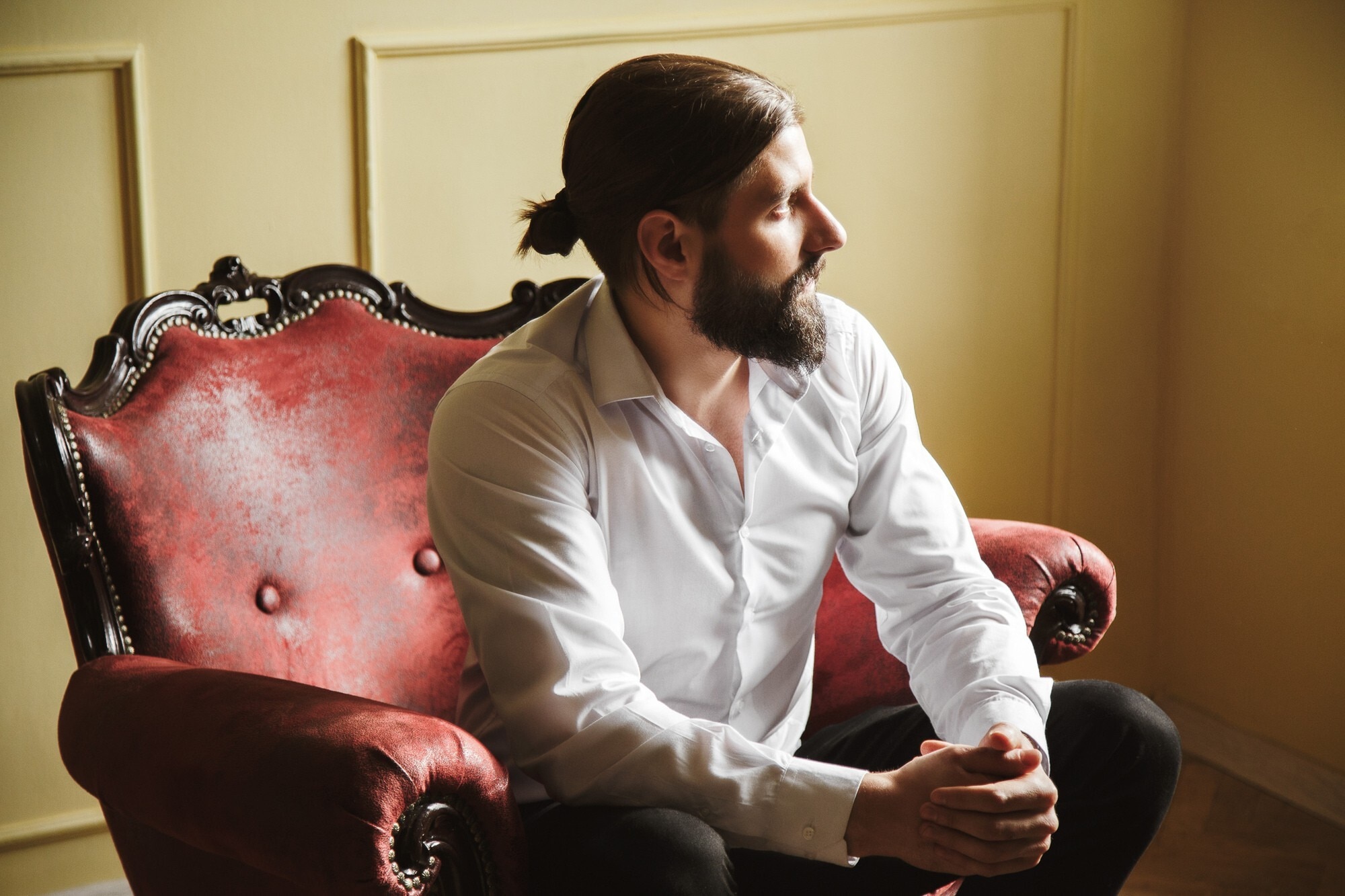 How to Grow a Man Bun in 6 Easy Steps