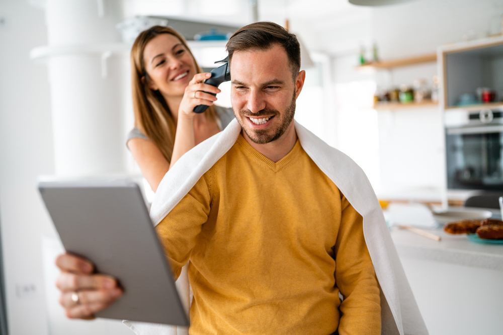 man getting an at home haircut