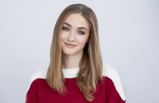 Vai fazer luzes? A gente te dá dicas de como preparar o seu cabelo para isso!