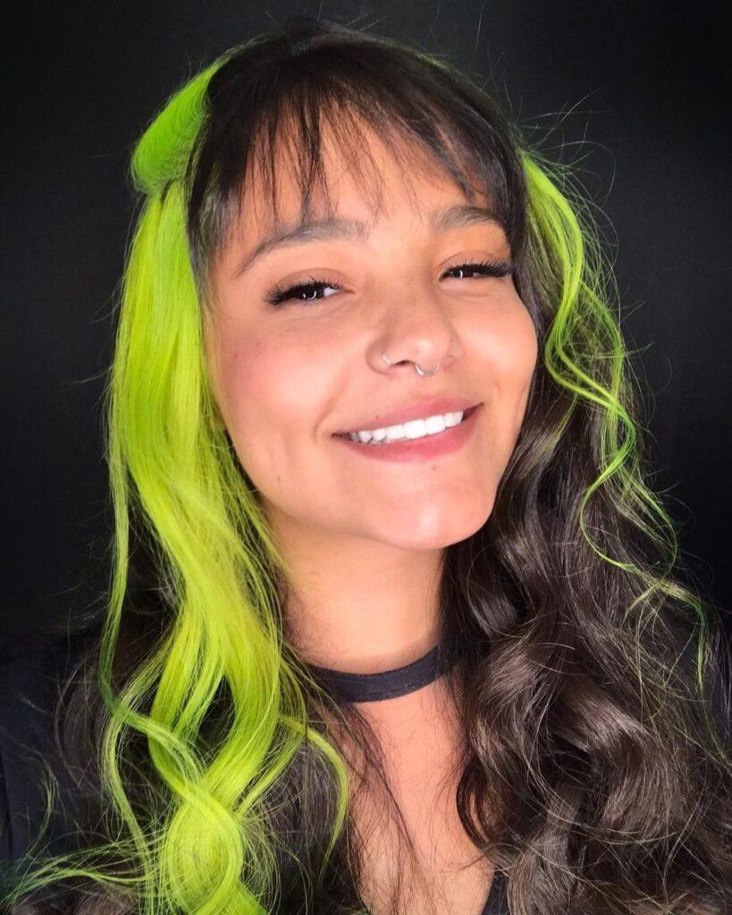 cabelo verde colorido e-girl