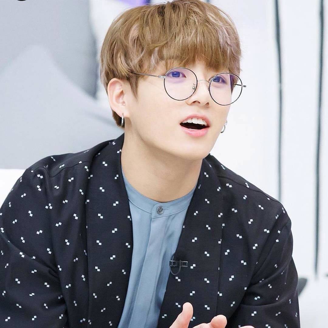 Cores de cabelo do Jeon Jungkook: as transformações de visual do astro do k-pop