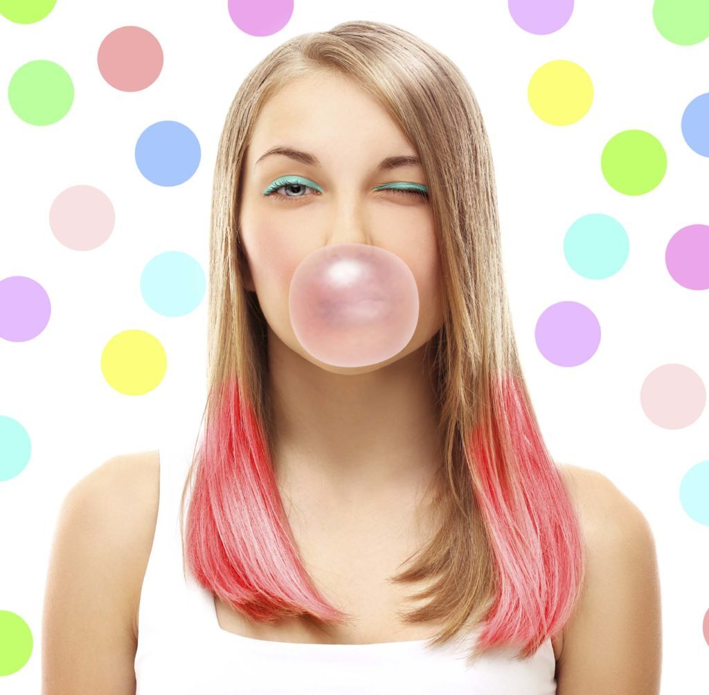 modelo de Mechas dip dye
