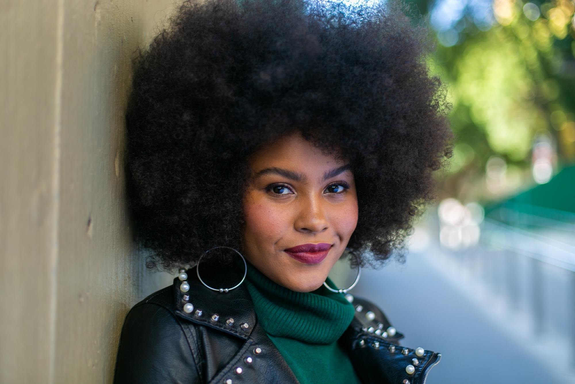 Mulher com black power
