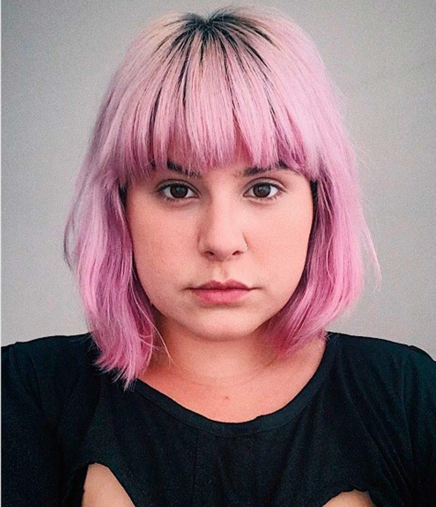 modelo de Cabelos coloridos no Instagram