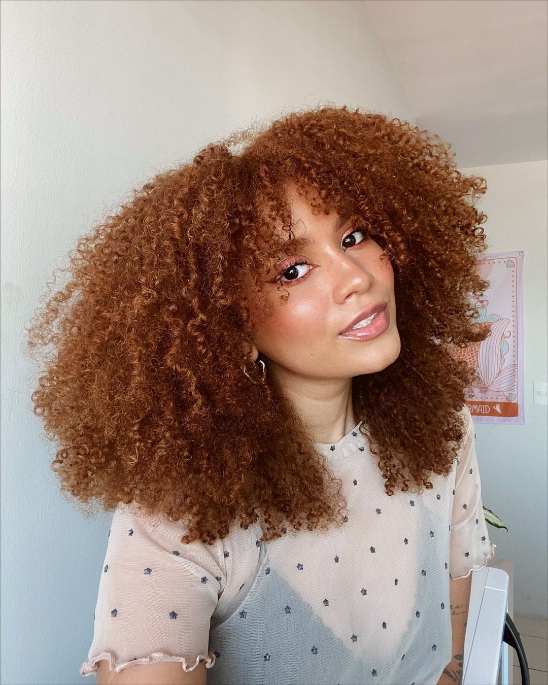 Saiba tudo sobre o ruivo doce de leite e se inspire em fotos do tom de cabelo