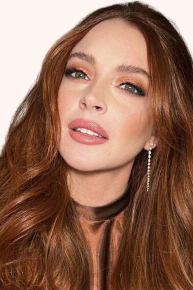 Lindsay Lohan com cabelos ruivos