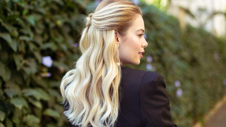 Cabelo liso semi preso