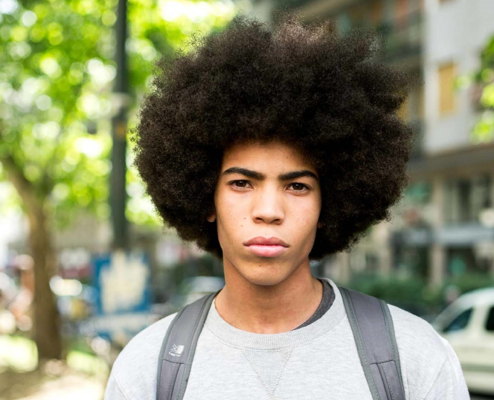 Cabelo crespo masculino black power