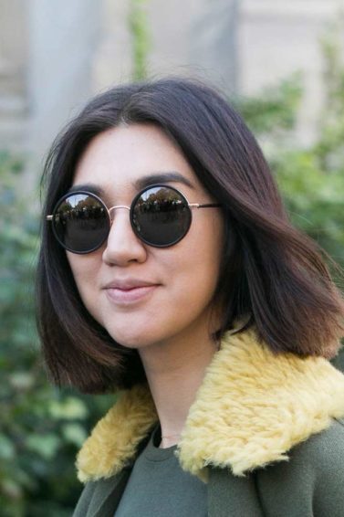 tingir cabelo com creme de avelã: modelo com cabelo castanho