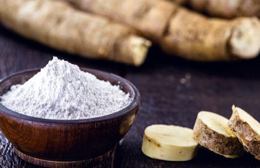 Shampoo de mandioca ajuda a recuperar cabelos porosos! Conheça seus benefícios