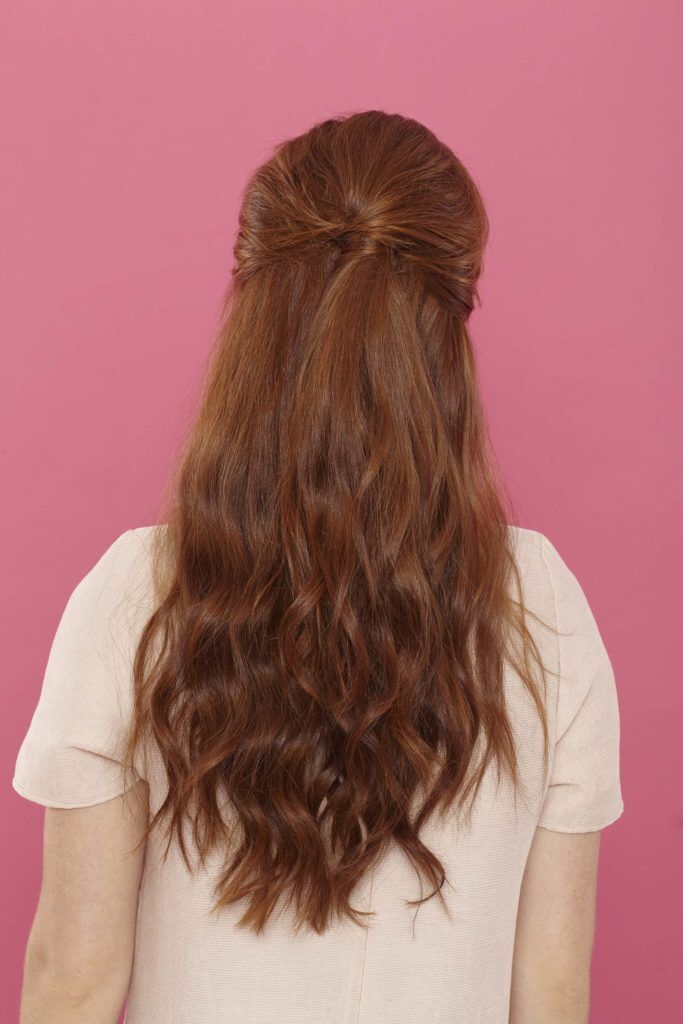 modelo de Penteado colmeia com ondas