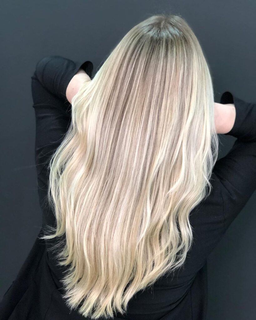 Cabelo-longo-corte-em-V-costas