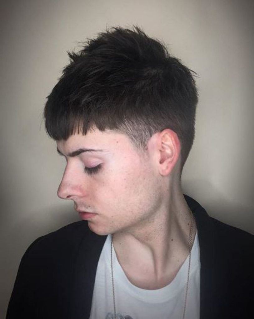 modelo de Corte Caesar