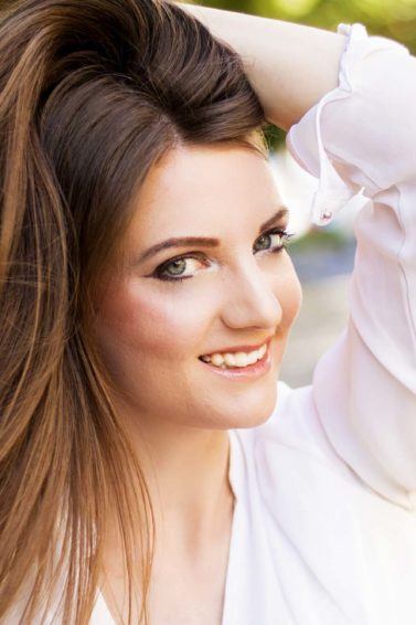 modelo com cabelo liso: Porque meu cabelo não pega hidratação