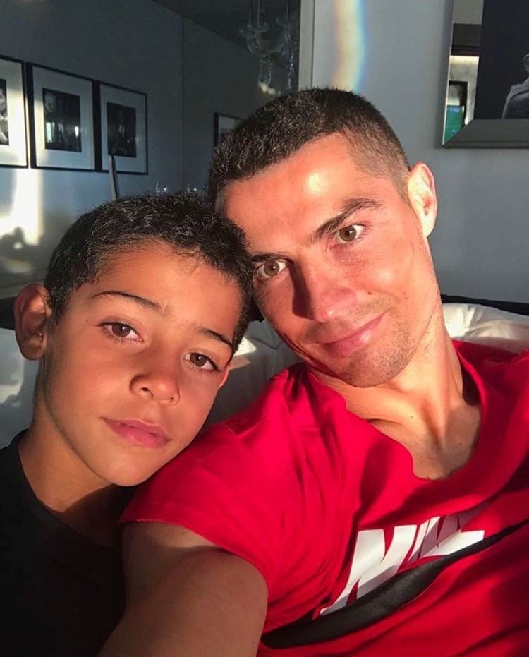Cristiano Ronaldo com seu filho