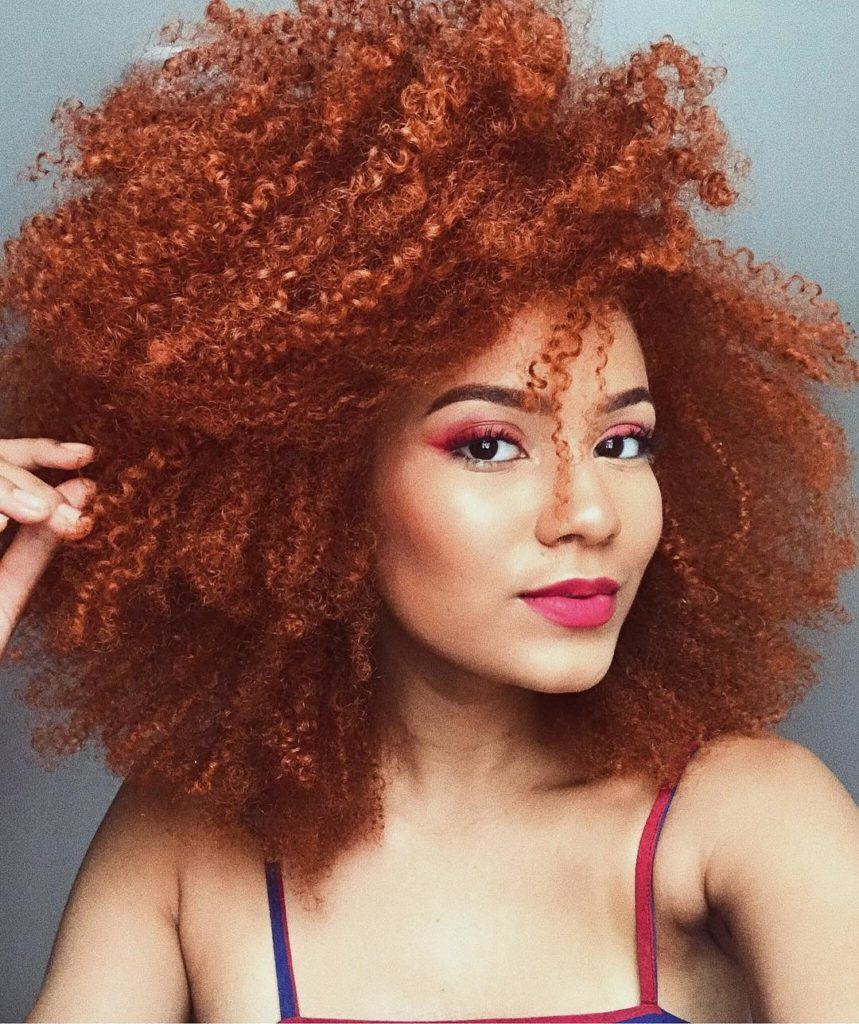 Cabelo crespo afro ruivo 