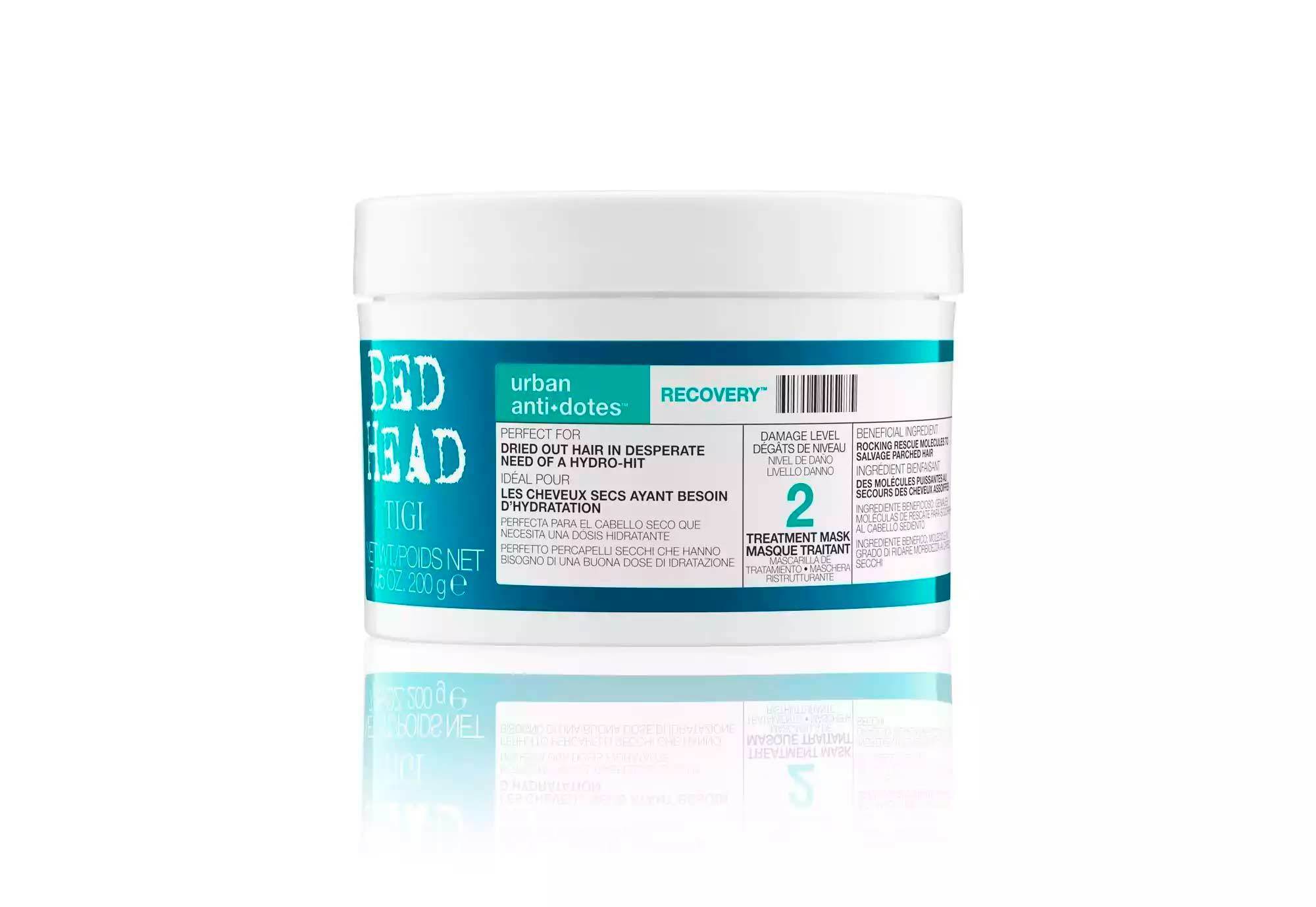 modelo de Bed Head Urban Anti+dotes Recovery 6
