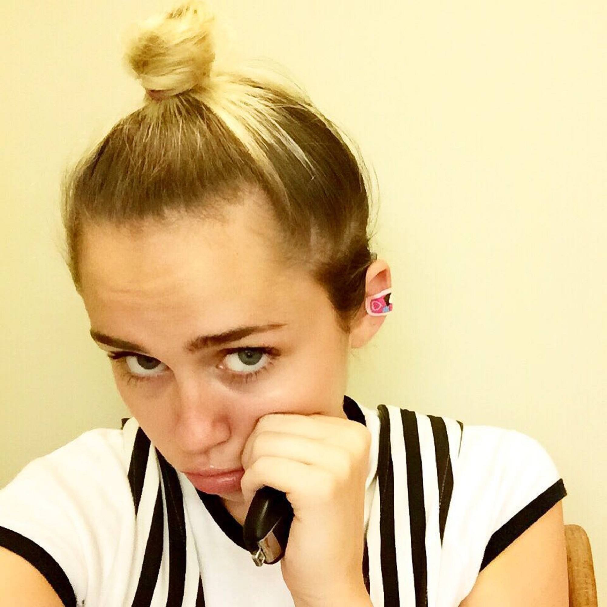Relembre 10 cabelos de Miley Cyrus que transitam entre fofura e rebeldia