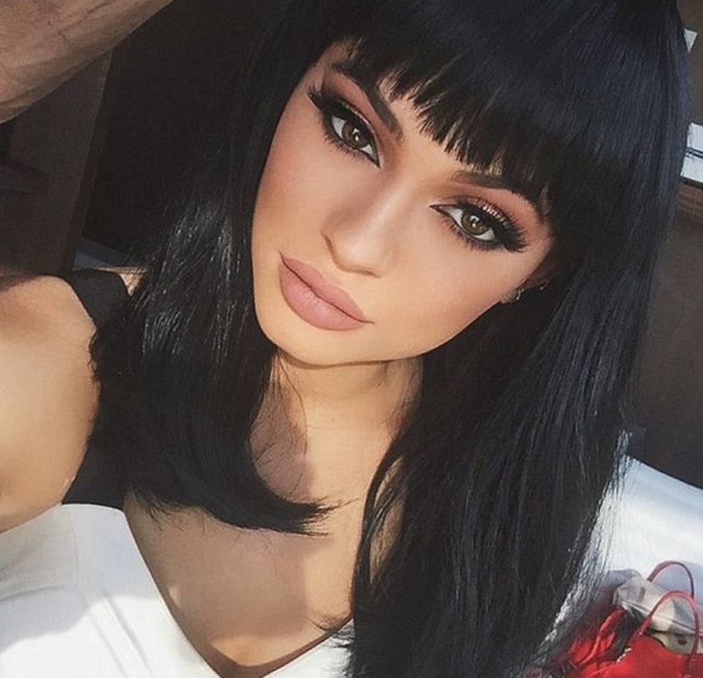 Kylie Jenner com franja